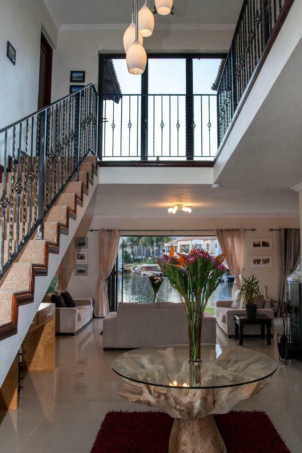 Rivendell Hotel Hartbeespoort Eksteriør billede